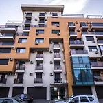 Apartment Sns In Sophia Mamaia