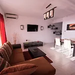 Sns In Sophia Apartment