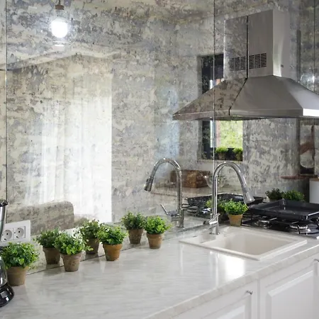 Sns In Sophia Apartment *