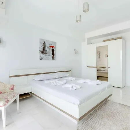 Sns In Sophia Apartment