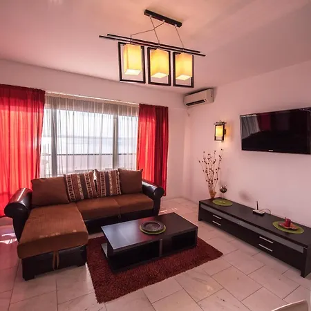 Sns In Sophia * Mamaia