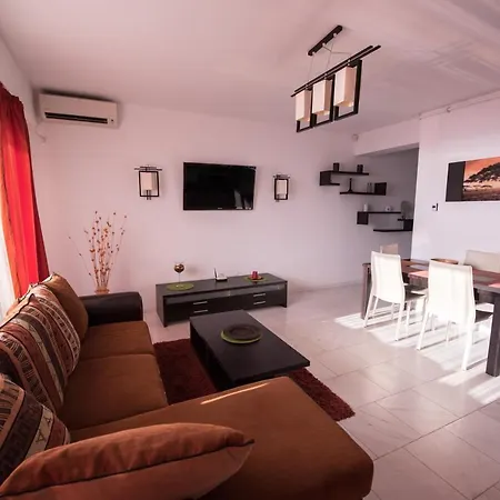 Sns In Sophia Lejlighed